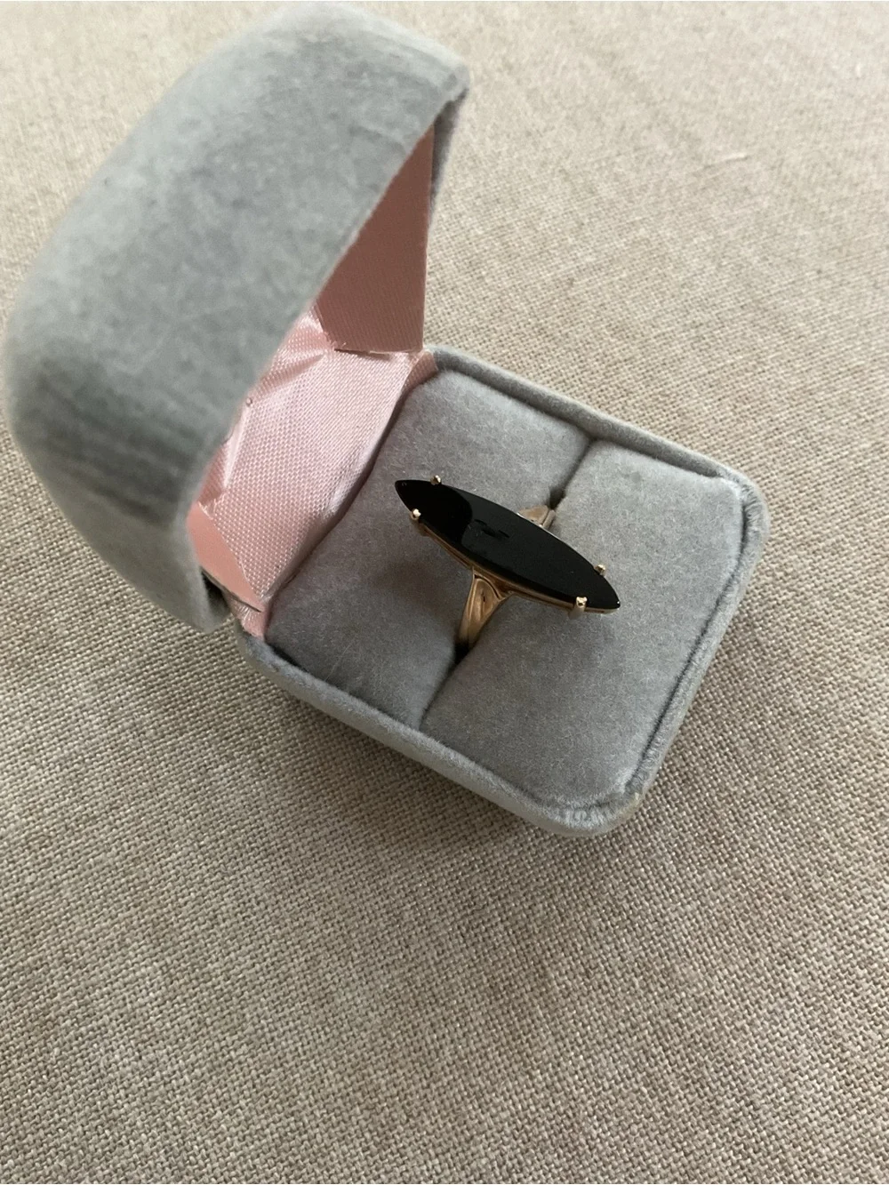 Vintage 1970s 10K Gold Black Onyx Marquise Ring Size 5.75 3.67g